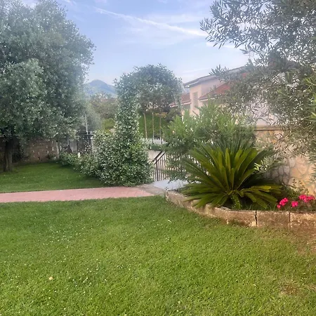 Con Giardino E Giava Apartment *