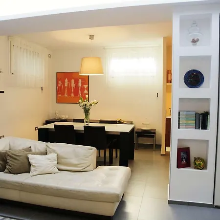 Apartment Con Giardino E Giava